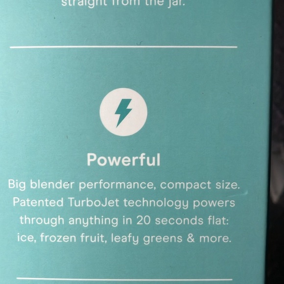 NWT Blendjet Original Portable Smoothie Blender Teal - Picture 7 of 11